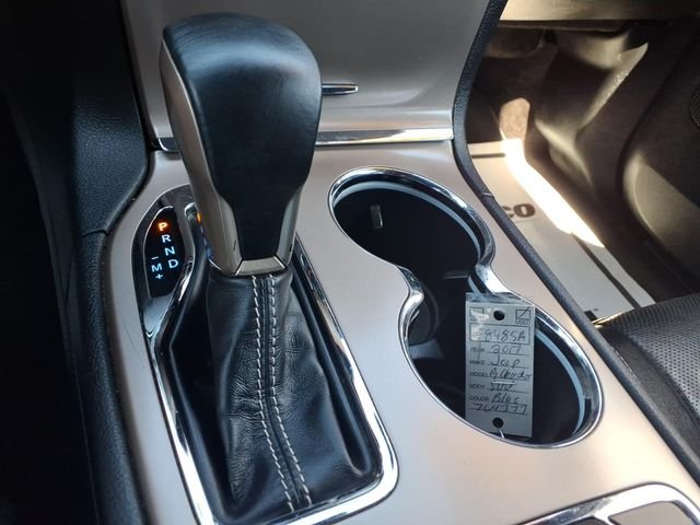 Used 2017 Blue Jeep Limited image 25