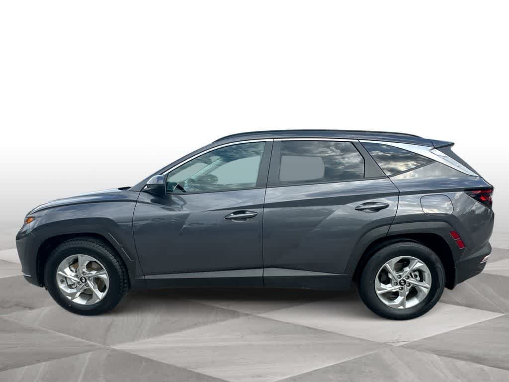Used 2024 Titan Gray Hyundai SEL image 5