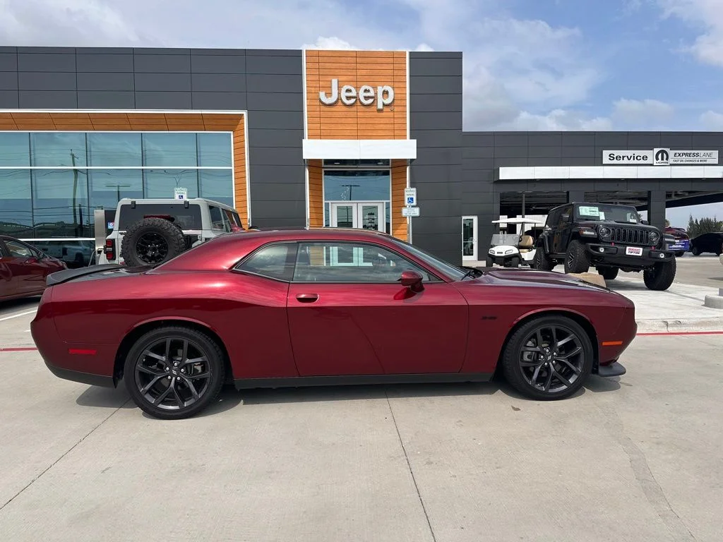 2023 Dodge Challenger R/T's photo