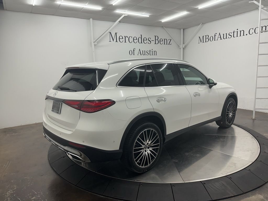 Used 2026 White Mercedes-Benz GLC 300 image 7