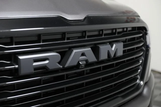 New 2026 Granite Crystal Metallic Clear-Coat Exterior Paint RAM Laramie image 28