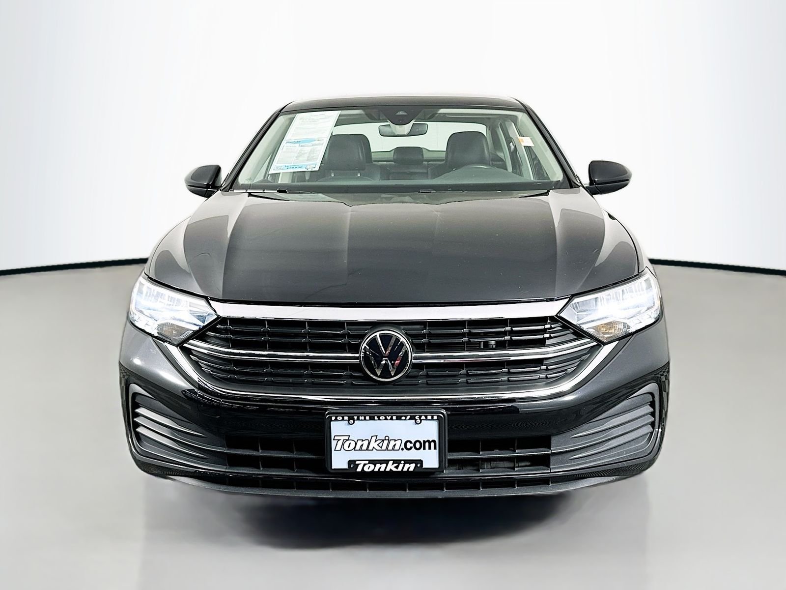 Used 2024 Black Volkswagen 1.5T SE image 1