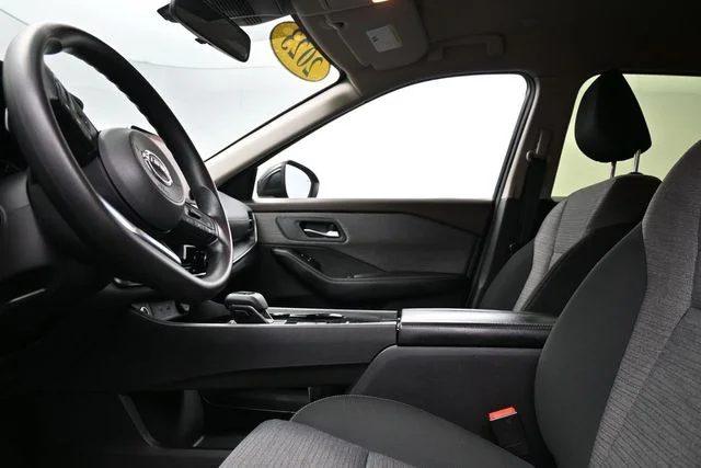 Used 2023 Black Nissan SV image 16