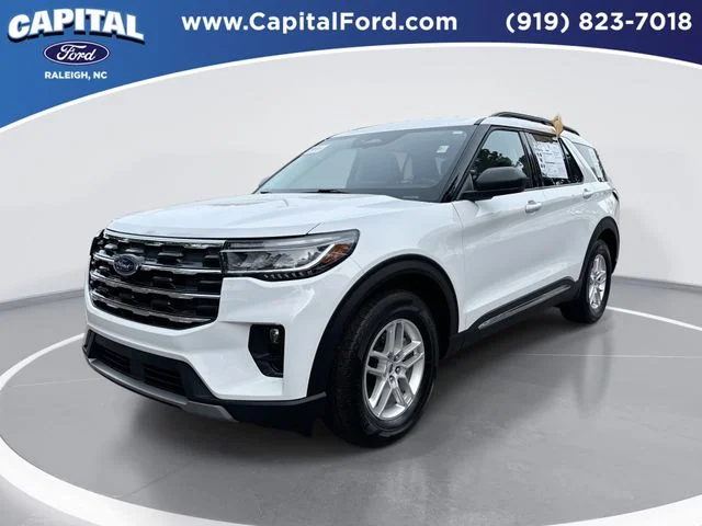 Used 2025 White Ford Active image 1