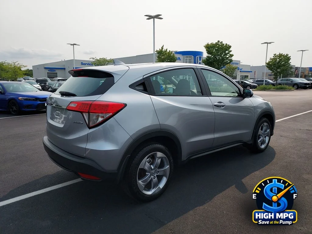 Used 2021 Silver Honda LX image 5