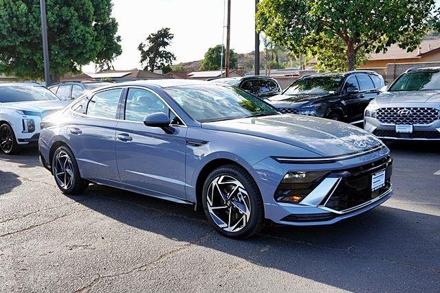 New 2026 Blue Hyundai SEL Sport image 6