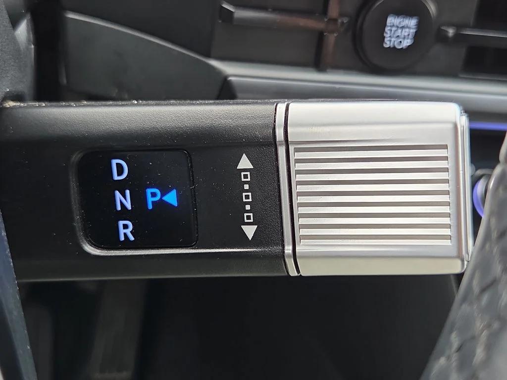 Used 2025 Gray Hyundai Calligraphy image 36