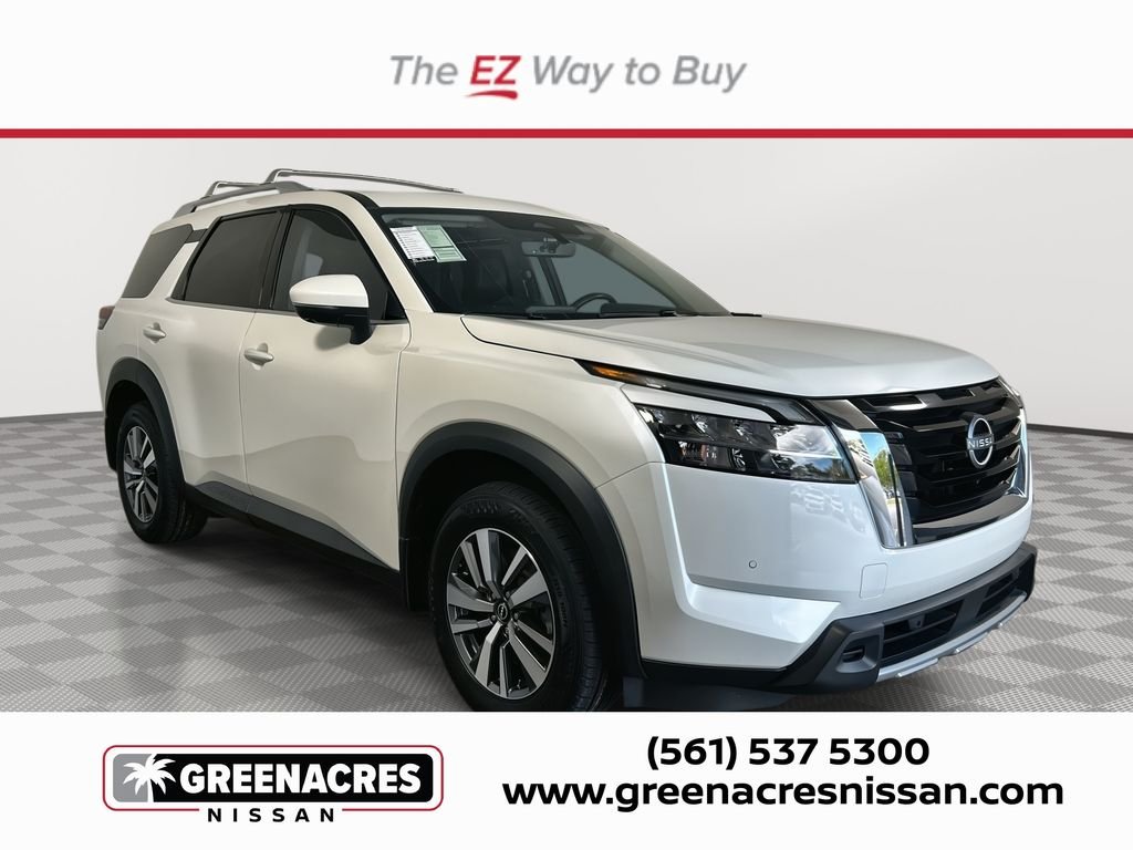 2023 Nissan Pathfinder SL