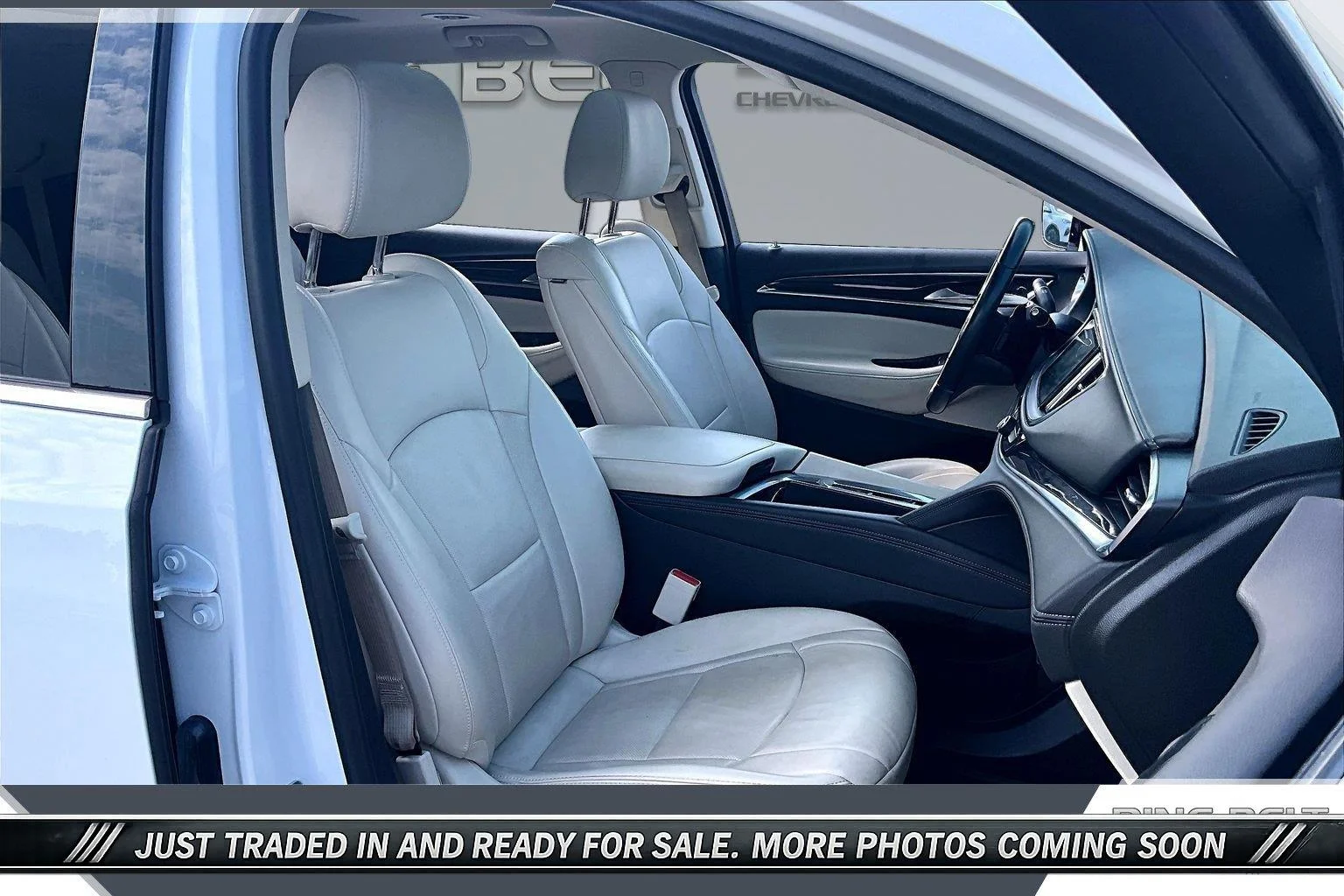 Used 2022 Summit White Buick Premium image 6