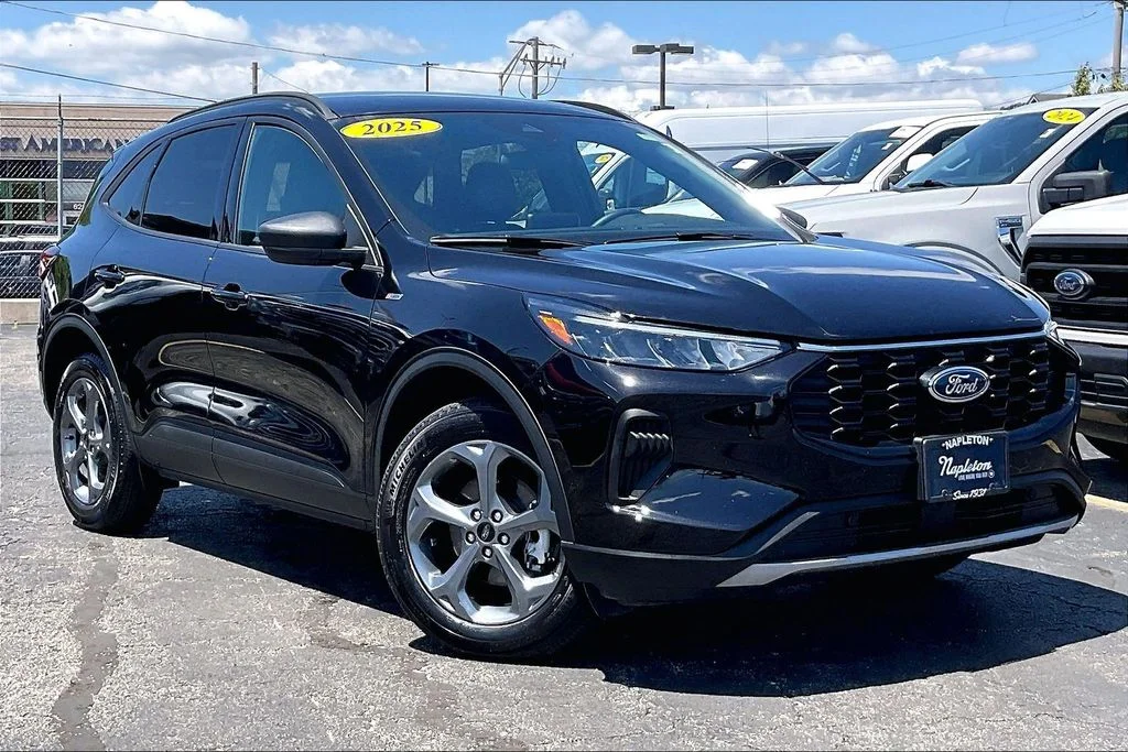 Used 2025 Black Ford ST-Line image 35