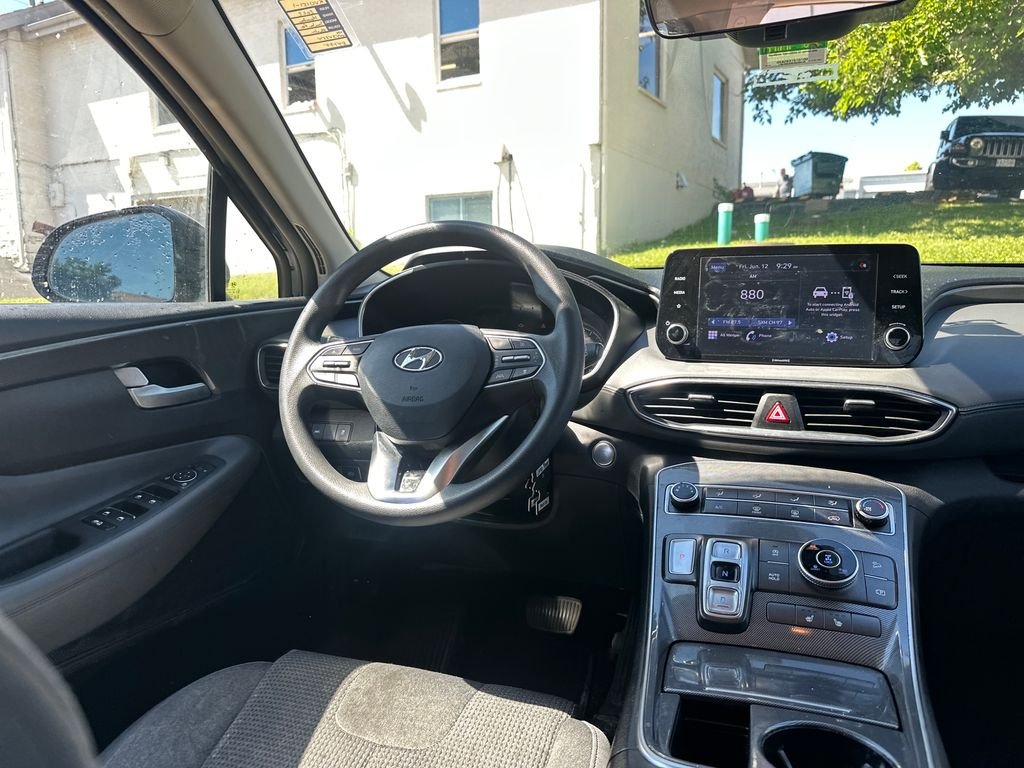 Used 2022 Black Hyundai SEL image 17