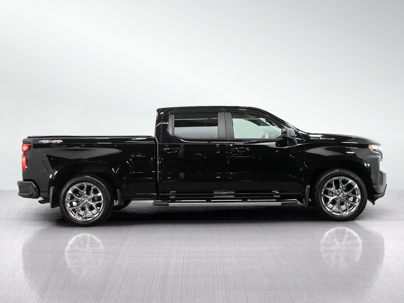 Used 2019 Black Chevrolet RST image 6