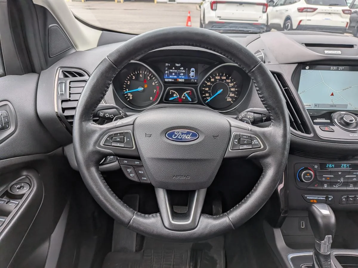 Used 2017 Blue Ford 4wd 4dr Titanium image 17