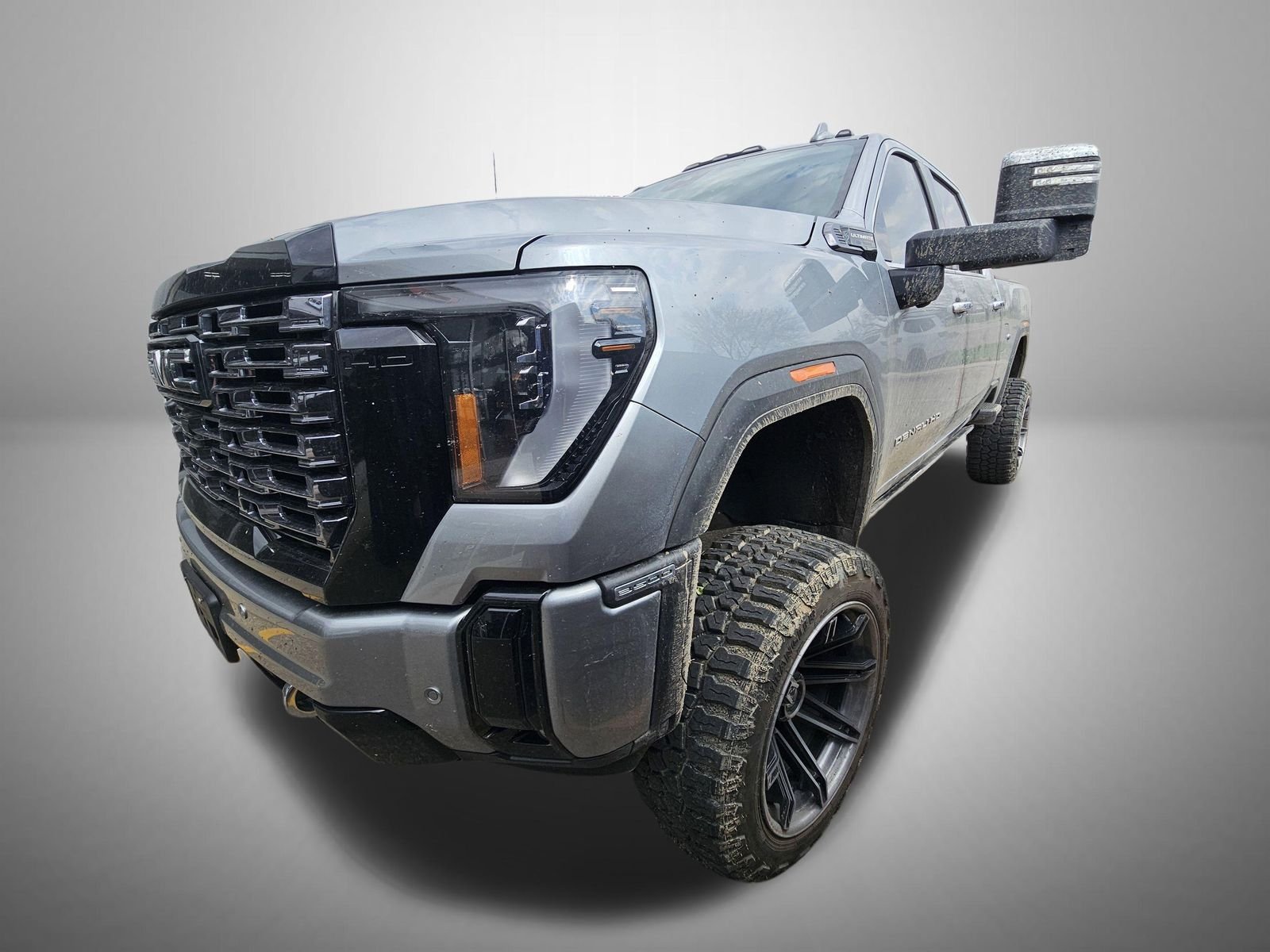2025 GMC Sierra 4WD Crew Cab Long Box Denali Ultimate's photo