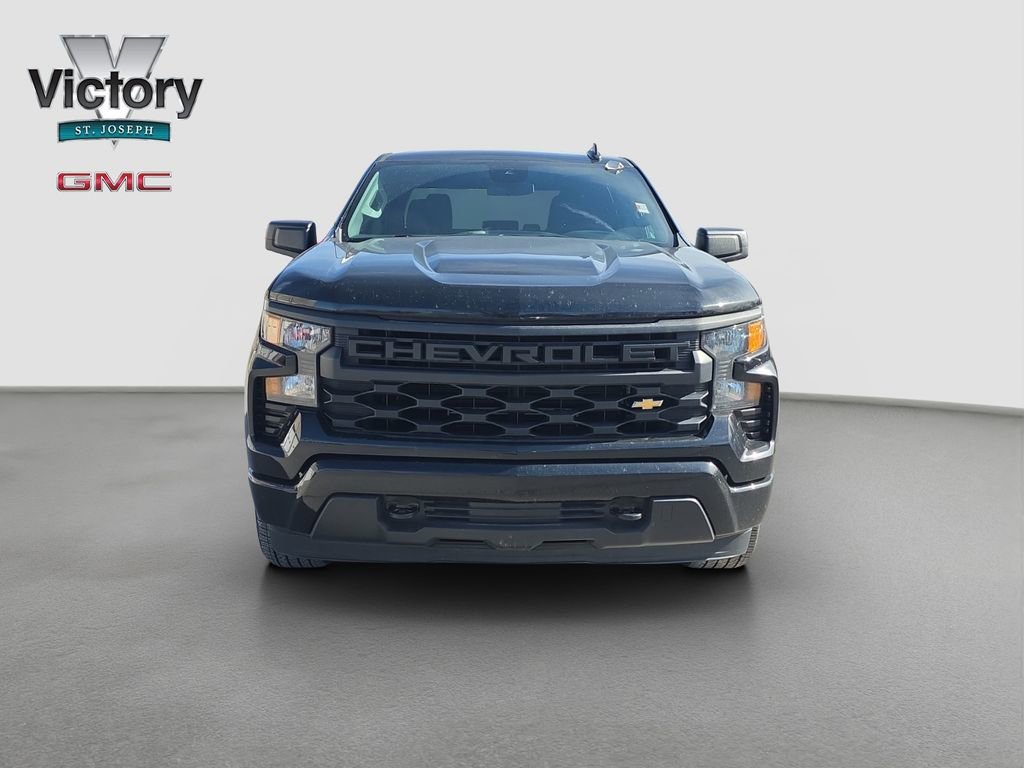 Used 2023 Chevrolet Silverado 1500 Custom with VIN 3GCPDBEK7PG198283 for sale in Kansas City