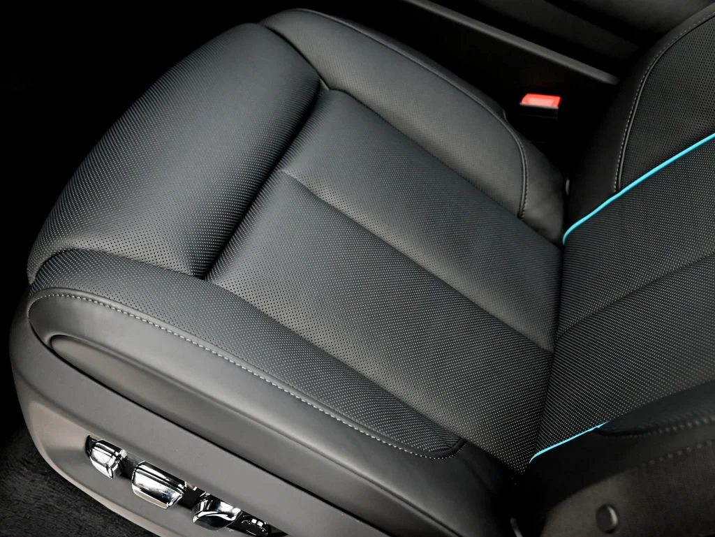 New 2027 Black Diamond Rolls-Royce  image 21