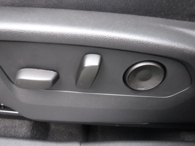 2021 Buick Envision Essence - Photo 17