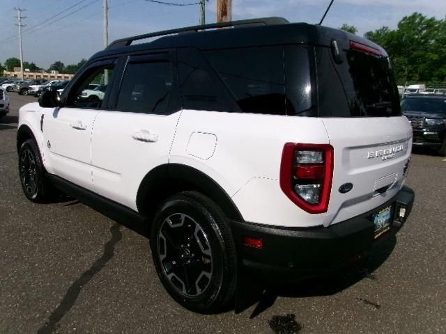 Certified Used 2021 Oxford White Ford Outer Banks image 8