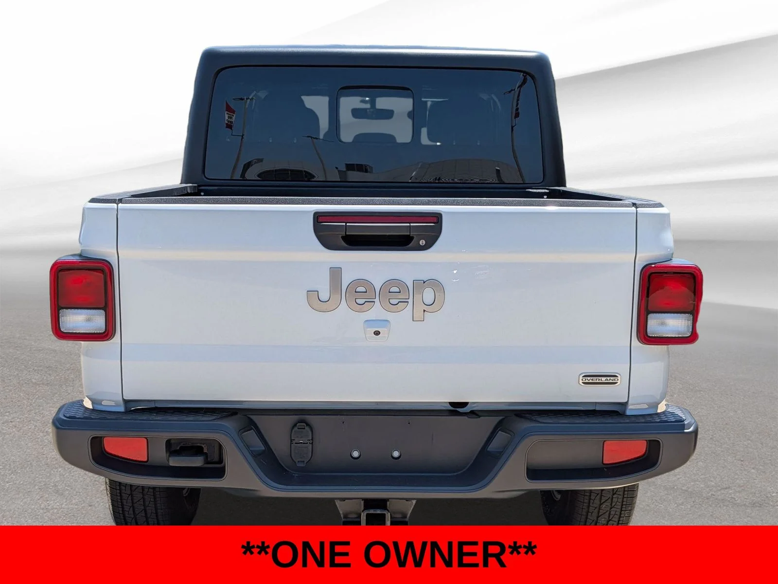 Used 2022 Bright White Clearcoat Jeep Overland image 7