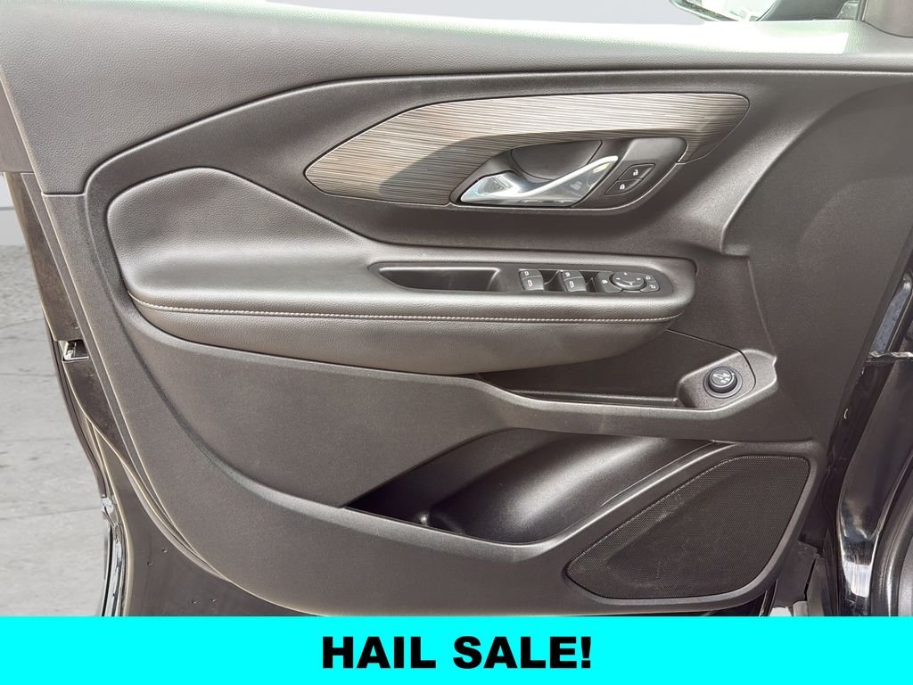 Used 2023 Black GMC SLE image 11