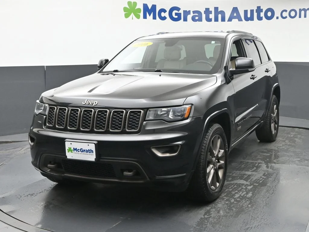 Used 2016 Black Jeep Limited image 22