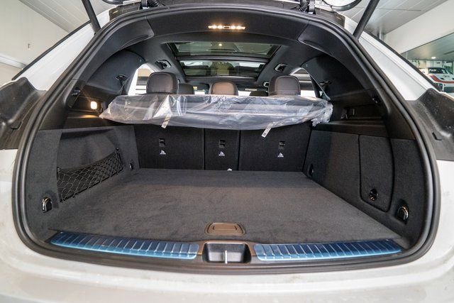 New 2026 MANUFAKTUR Moonlight White Metallic Mercedes-Benz GLE 350 image 65