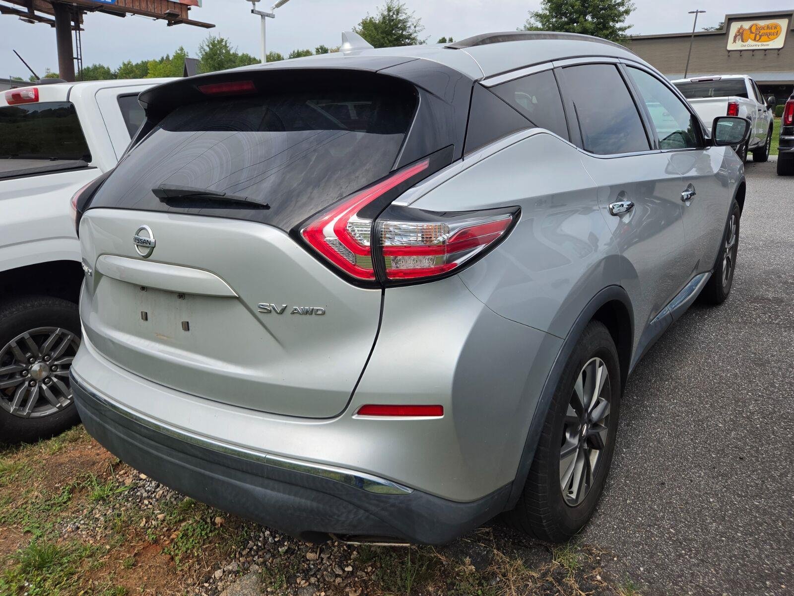 Used 2018 Silver Nissan SV image 5