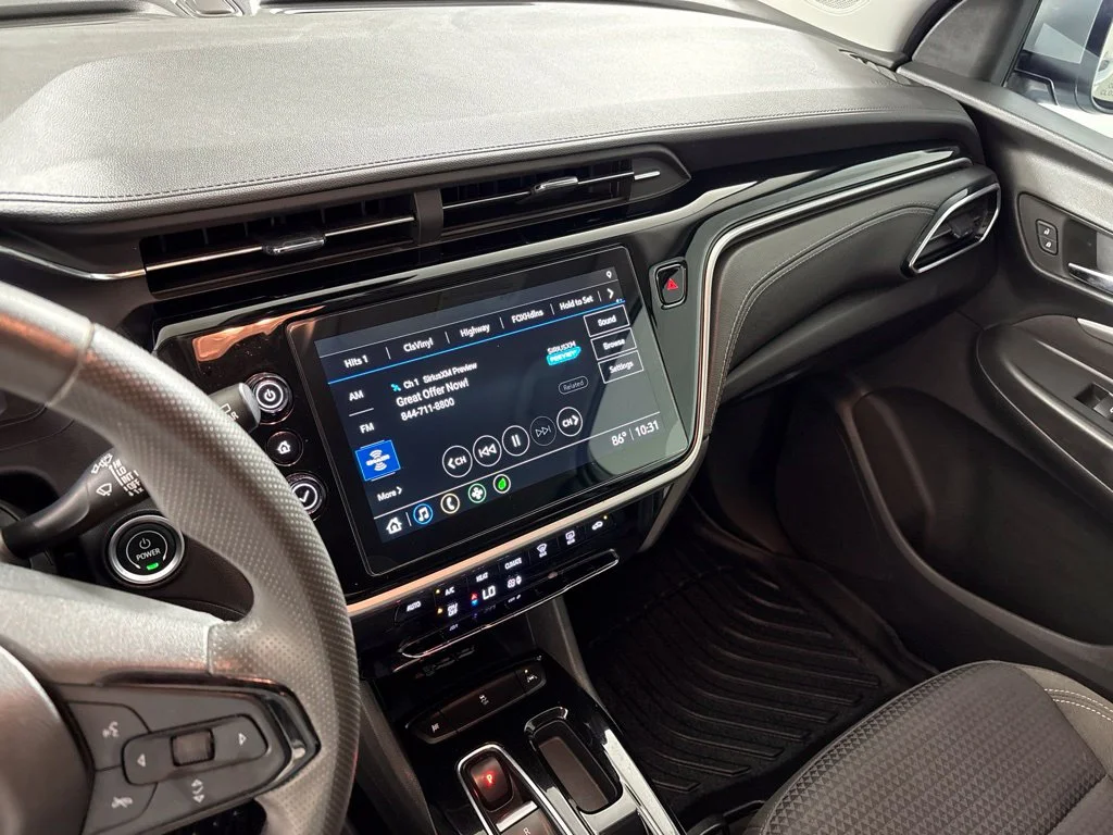 Used 2023 Silver Chevrolet LT image 37