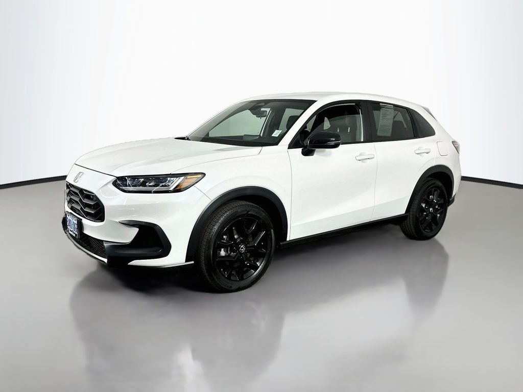 Used 2025 White Honda Sport image 4