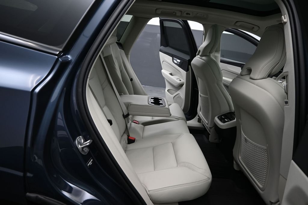New 2027 MINERAL BLACK INFINITI Autograph AWD image 22