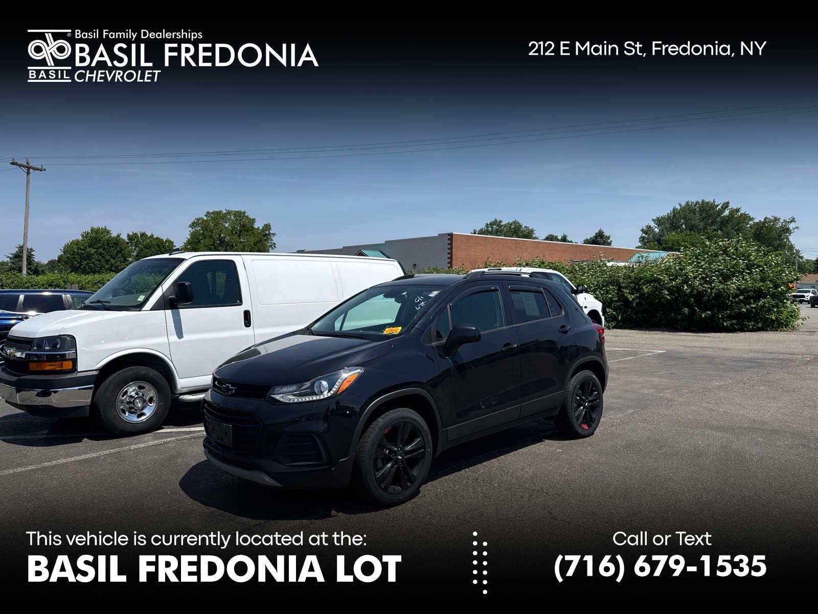 Used 2020 MOSAIC BLACK METALLIC Chevrolet LT image 1