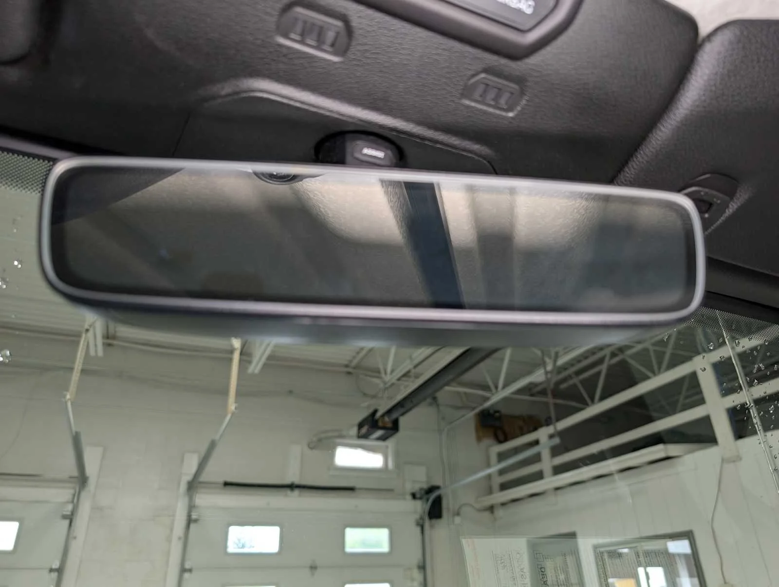 Used 2018 Black Clearcoat Jeep Sahara image 25