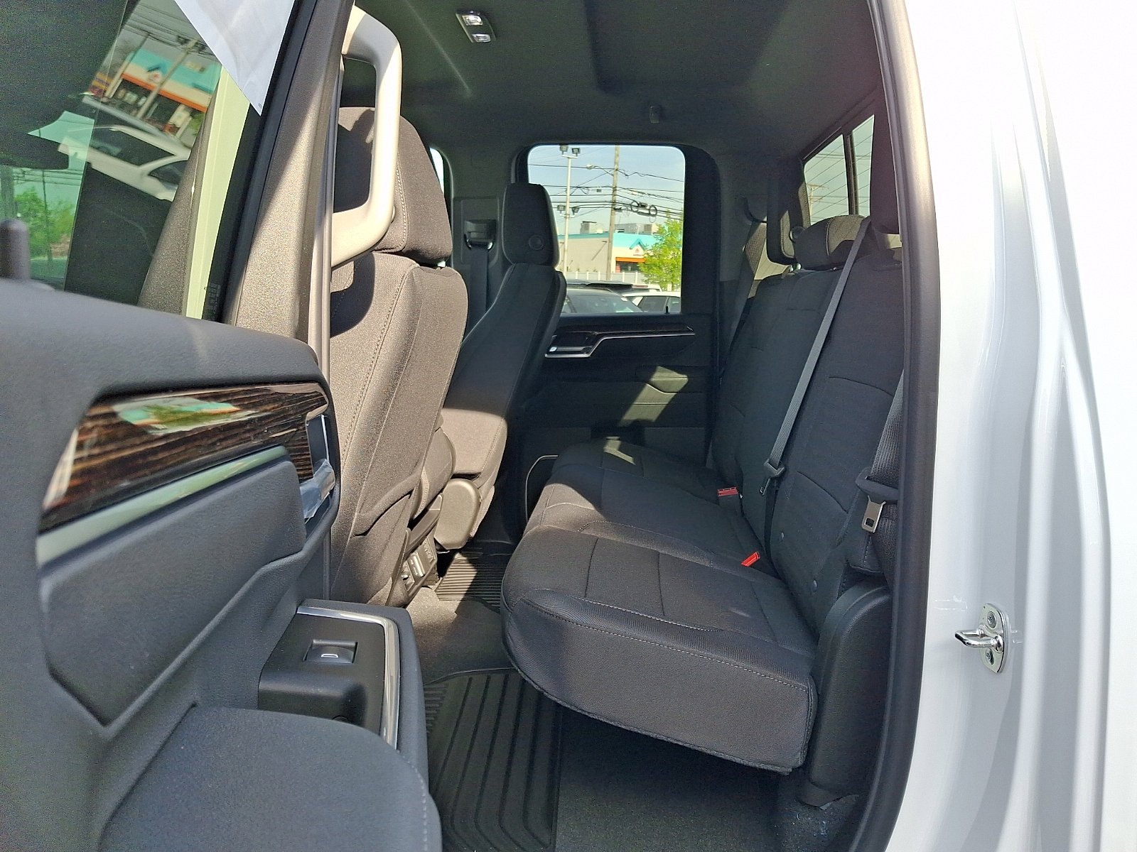 2026 GMC Sierra 2500HD SLE - Photo 5