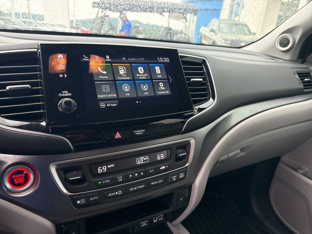 Used 2019 Lunar Silver Metallic Honda EX-L image 3