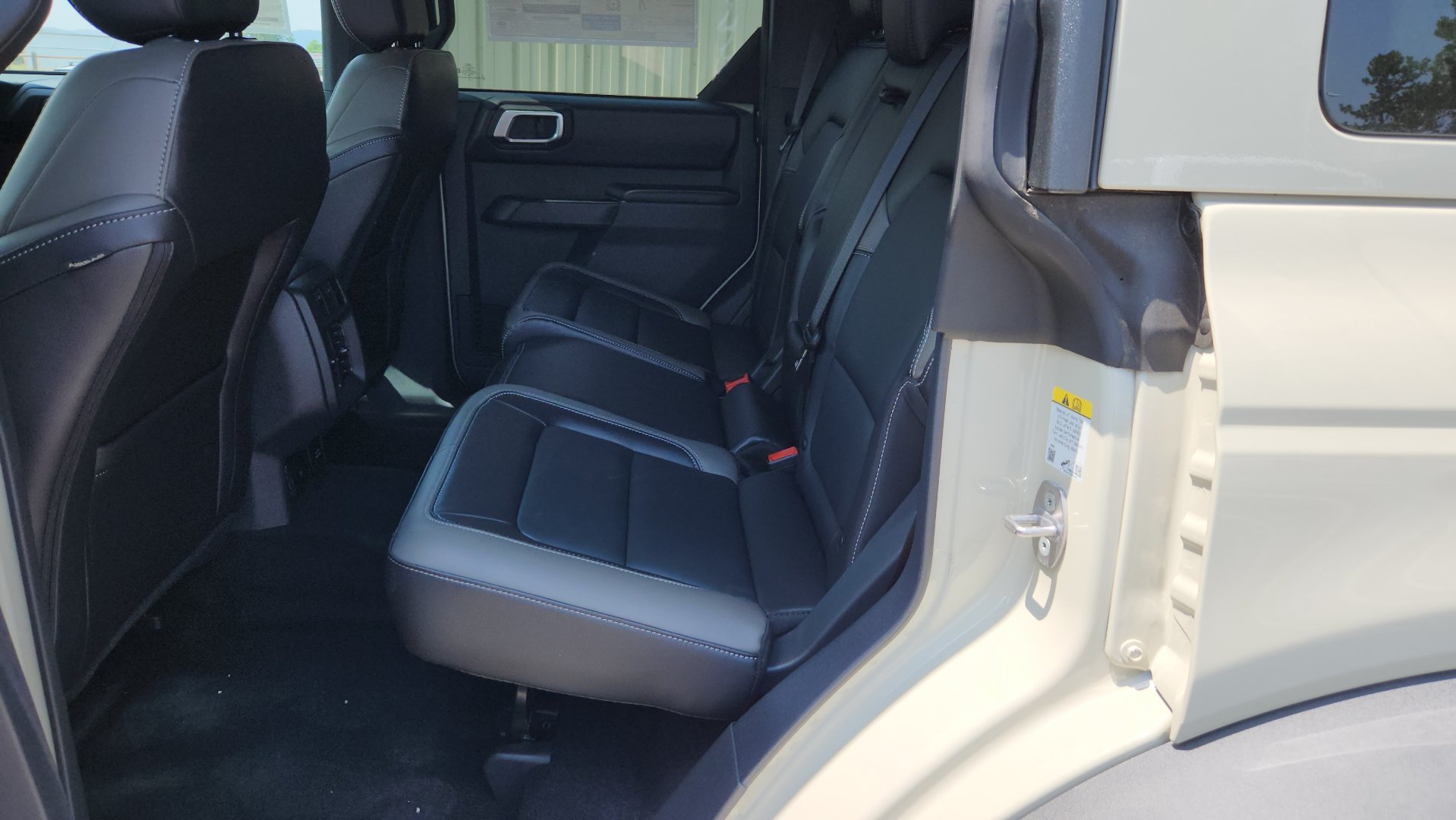 New 2026 Desert Sand Ford Outer Banks image 15