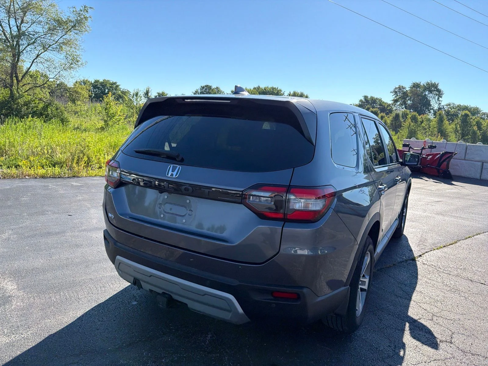 Used 2024 Gray Honda EX-L image 6