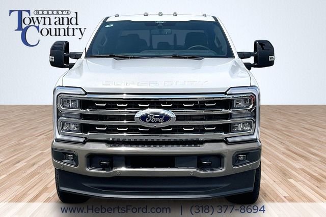 New 2026 Star White Metallic Tri-Coat Ford F-250® King Ranch® image 14