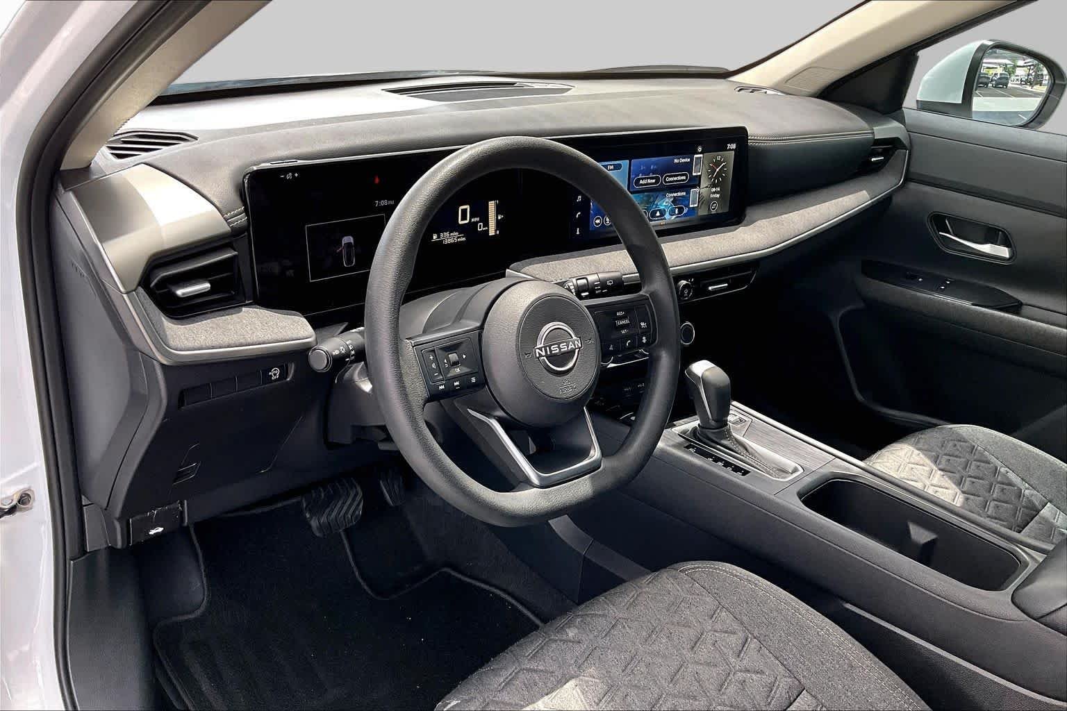Used 2025 Fresh Powder Nissan SV image 18