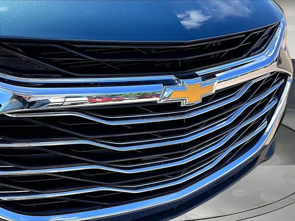 Used 2024 Blue Chevrolet LT image 34