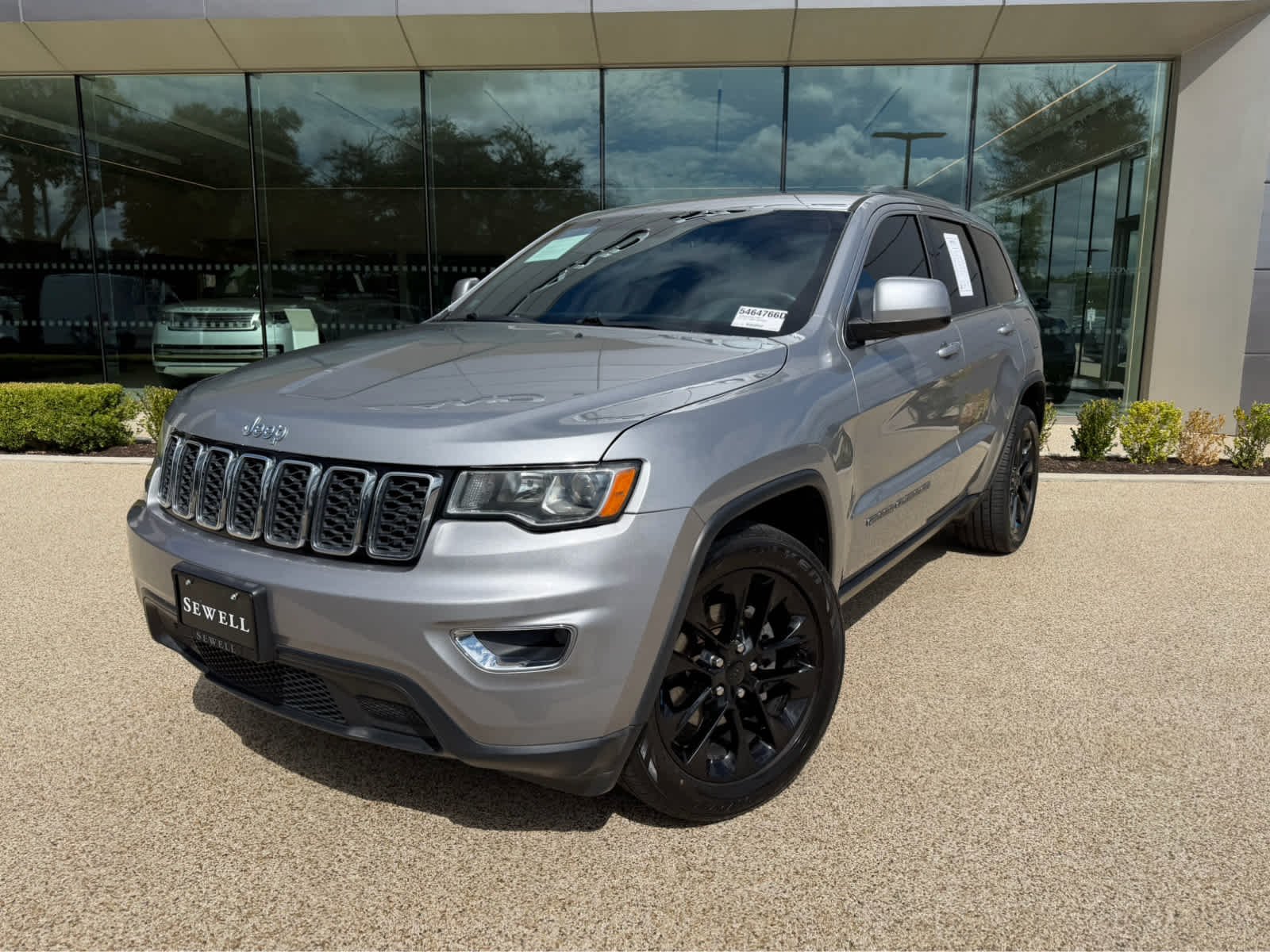 2018 Jeep Grand Cherokee Laredo E