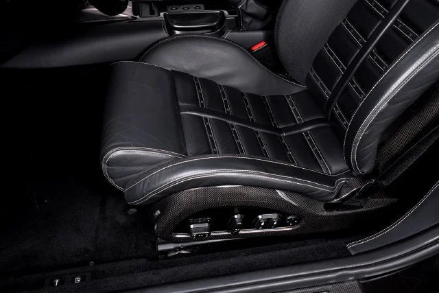 Used 2010 Nero Ferrari  image 24