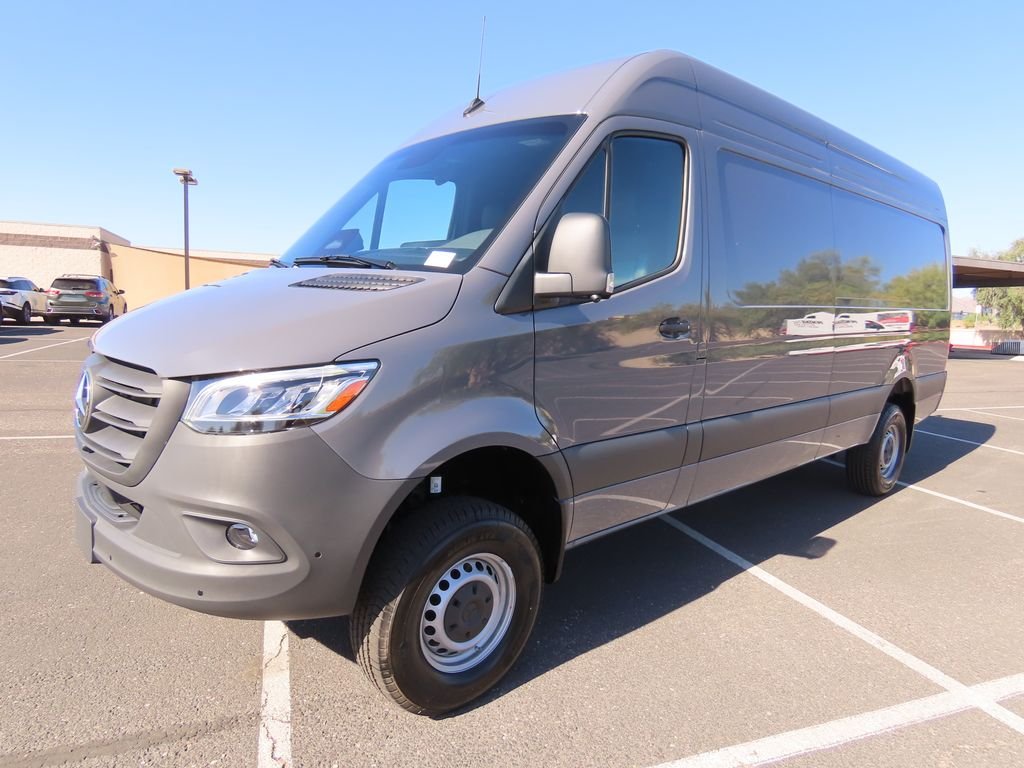 2026 Mercedes-Benz Sprinter 2500 170 WB HO High Roof AWD's photo