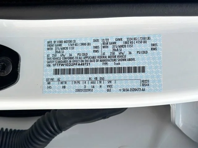 Used 2023 White Metallic Ford LARIAT image 43