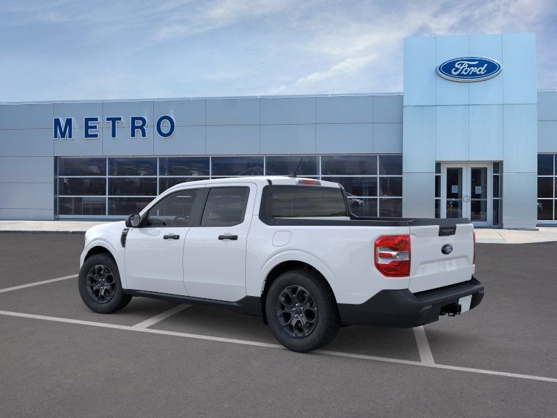 New 2025 Oxford White Ford XLT image 5