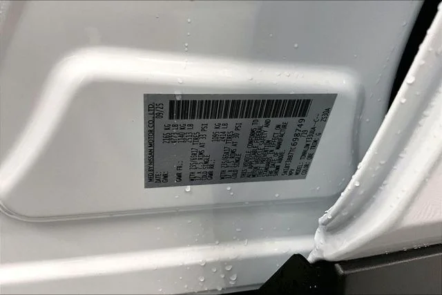New 2026 Everest White Pearl Nissan Rock Creek image 32