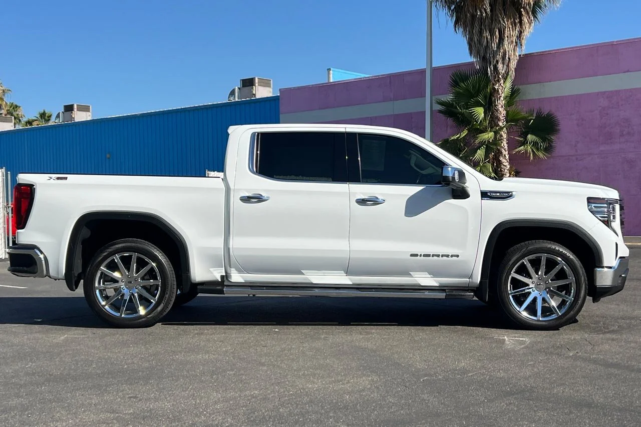 Used 2022 Summit White GMC SLT image 84