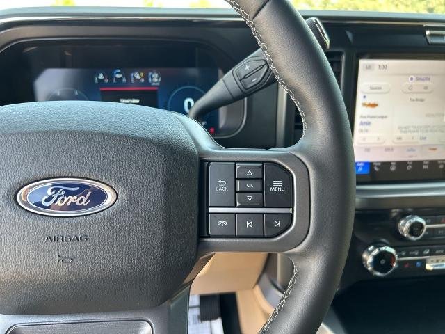 New 2026 Star White Metallic Tri-Coat Ford Lariat image 69