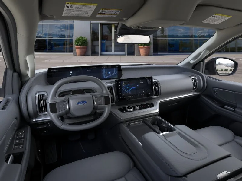 New 2026 Oxford White Ford Active image 9