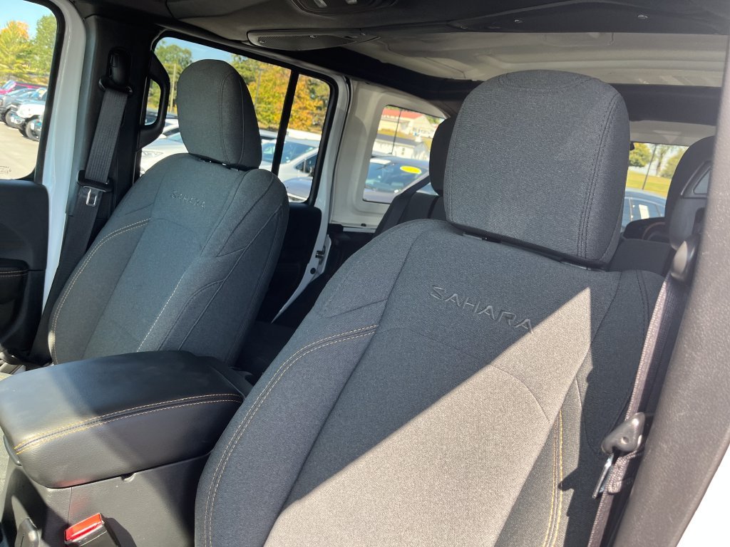 Used 2024 White Jeep Sahara 4xe image 12