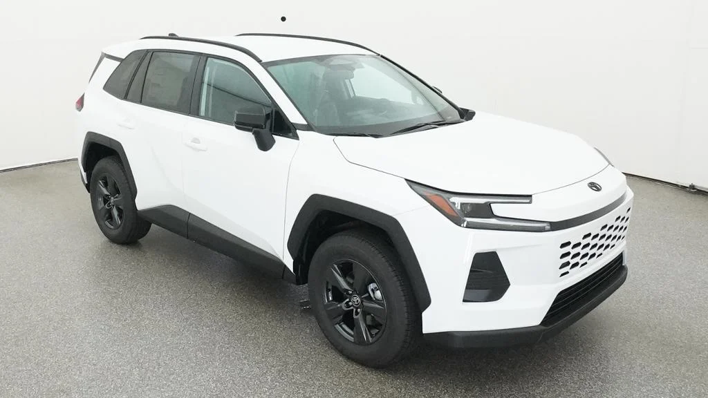 New 2026 Ice Cap Toyota LE image 10